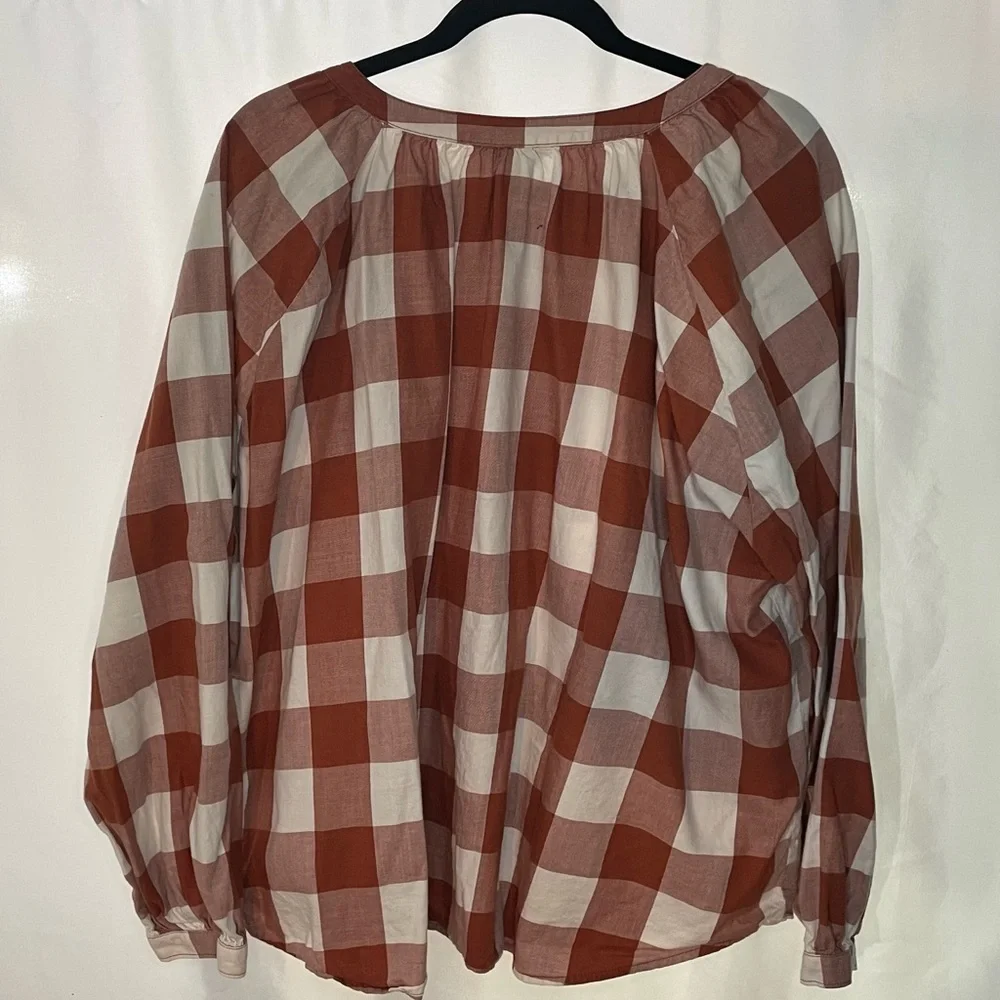Duluth Trading Co Rust and White Plaid Button Down Shirt - Picture 5 of 5